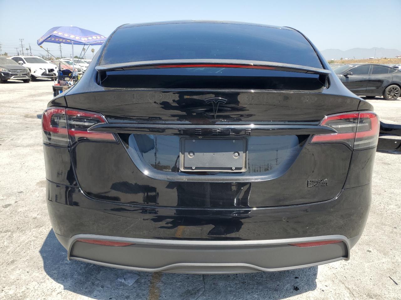 2022 Tesla Model X VIN: 7SAXCBE62NF351552 Lot: 62916755