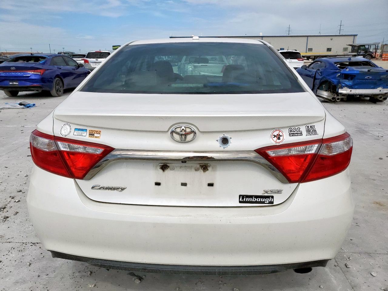 2015 Toyota Camry Le VIN: 4T1BF1FK6FU033166 Lot: 63281575