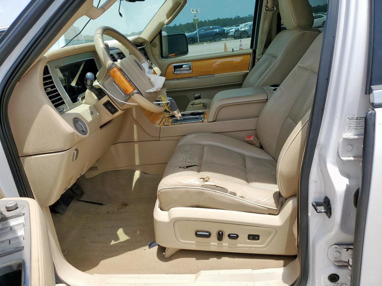 2009 Lincoln Navigator VIN: 5LMFU27599EJ02238 Lot: 63526855
