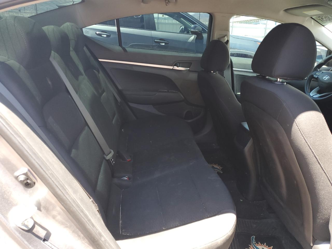 2019 Hyundai Elantra Se VIN: 5NPD74LF3KH456696 Lot: 63814365