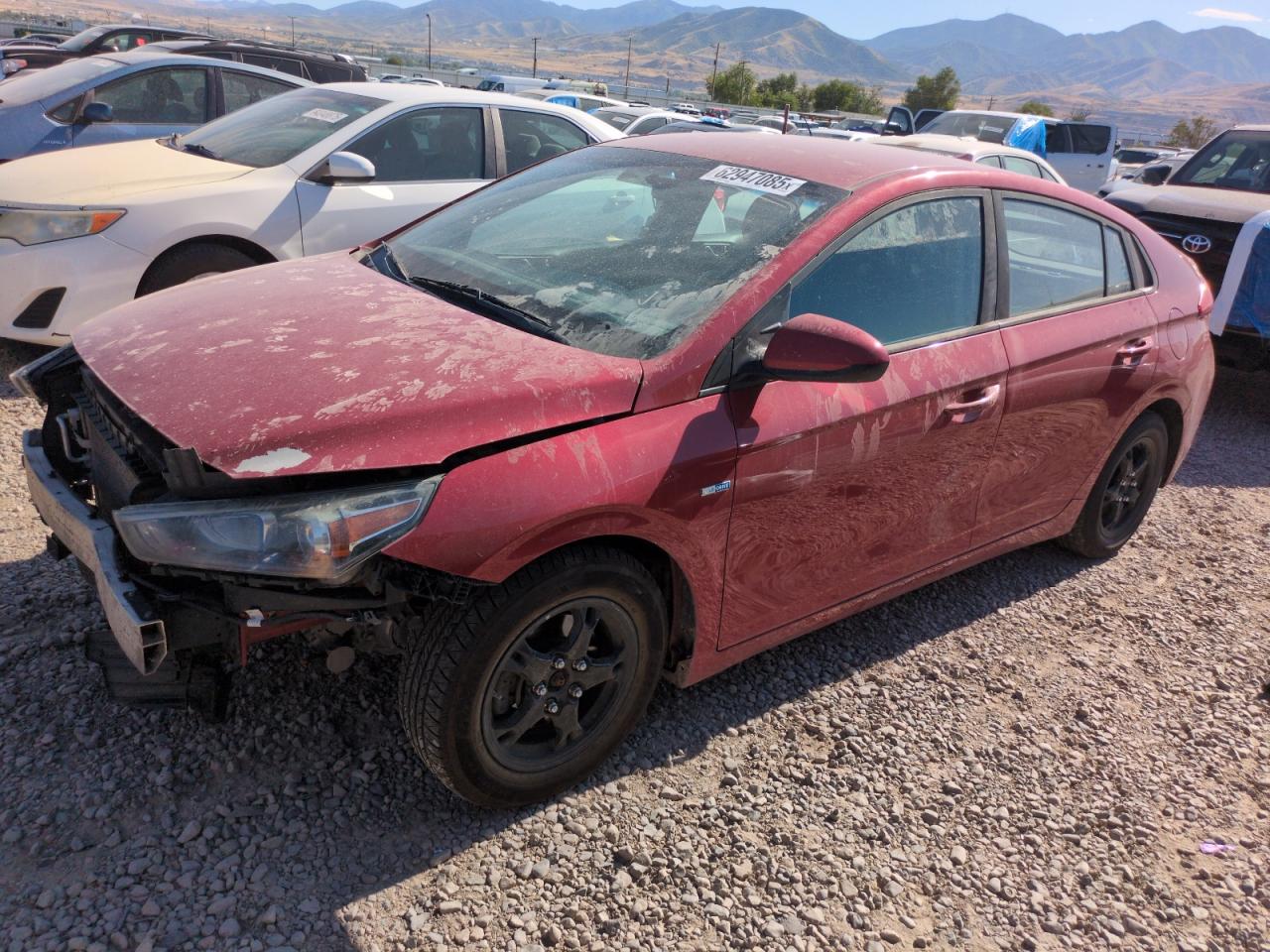 2019 Hyundai Ioniq Blue red null hybrid KMHC65LC0KU167528 photo #1