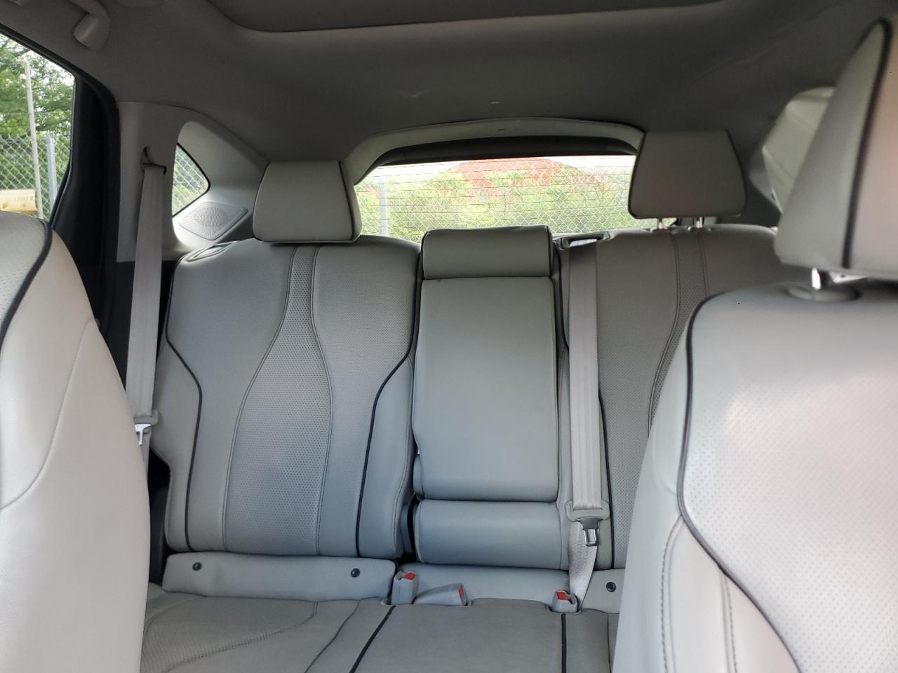 2019 Acura Rdx Advance VIN: 5J8TC2H74KL022734 Lot: 63417335
