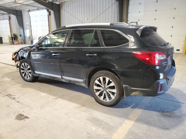  SUBARU OUTBACK 2018 Czarny