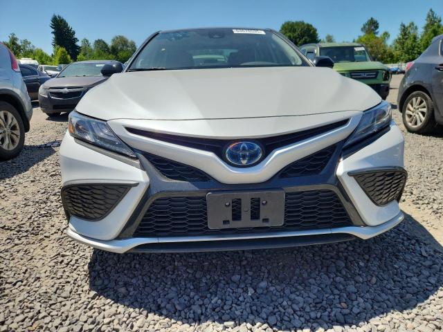  TOYOTA CAMRY 2021 Biały