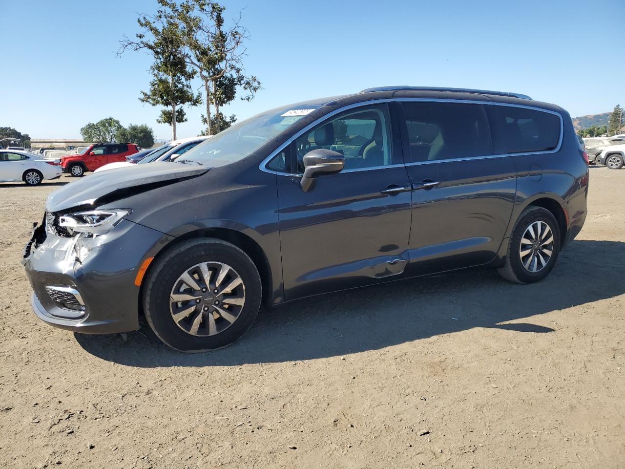 2021 Chrysler Pacifica Touring L VIN: 2C4RC1BG5MR515473 Lot: 64642905