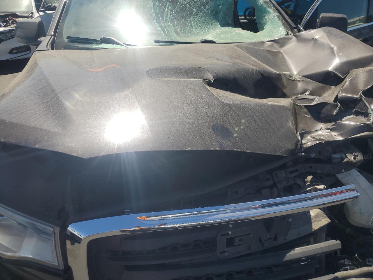 1gkknkla7jz219212 1GKKNKLA7JZ219212 2018 GMC Acadia Sle