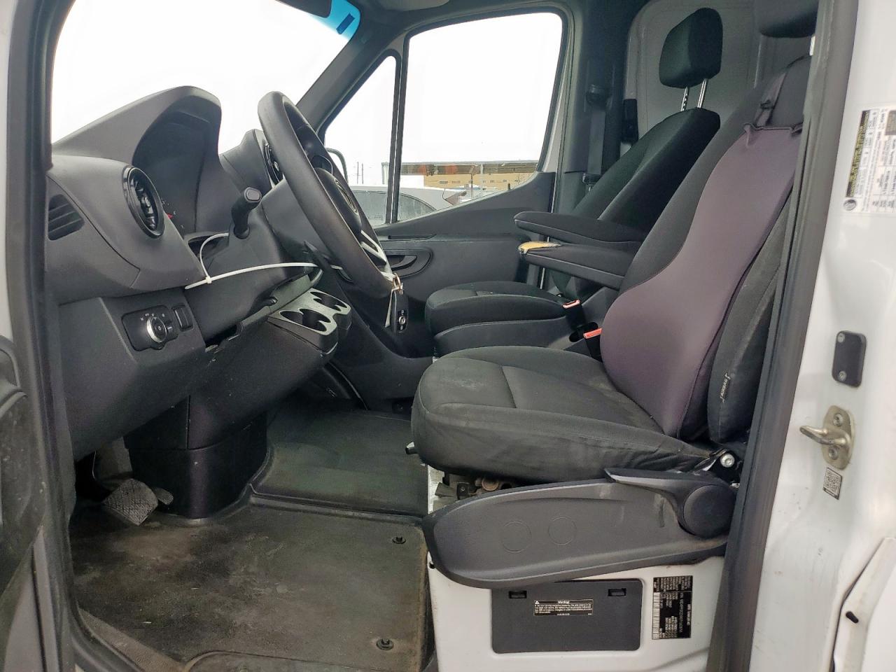 2019 Mercedes-Benz Sprinter 2500/3500 VIN: WD4PF0CD9KP160874 Lot: 63596115