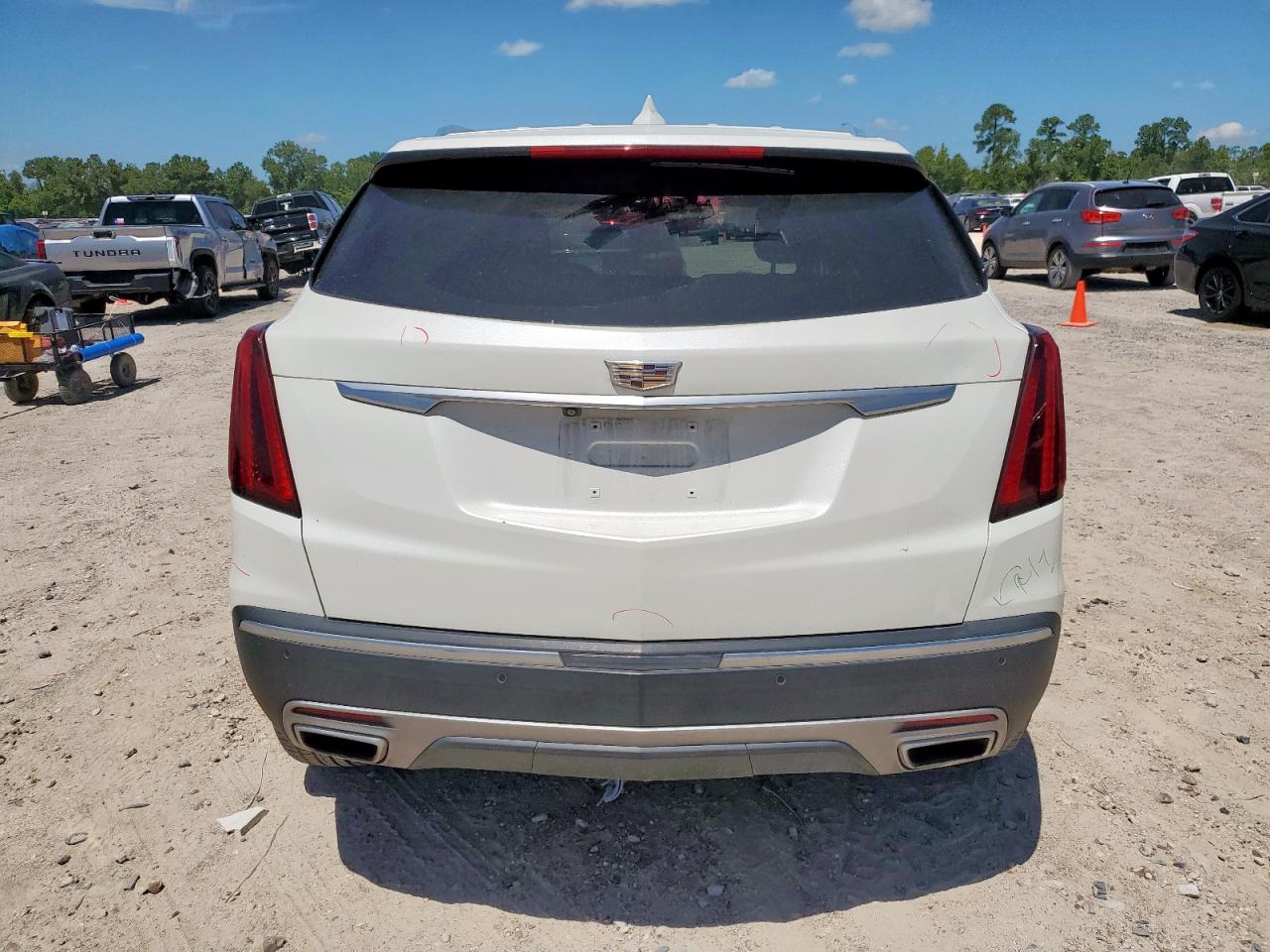 1gykncr49mz154400 1GYKNCR49MZ154400 2021 Cadillac Xt5 Premium Luxury