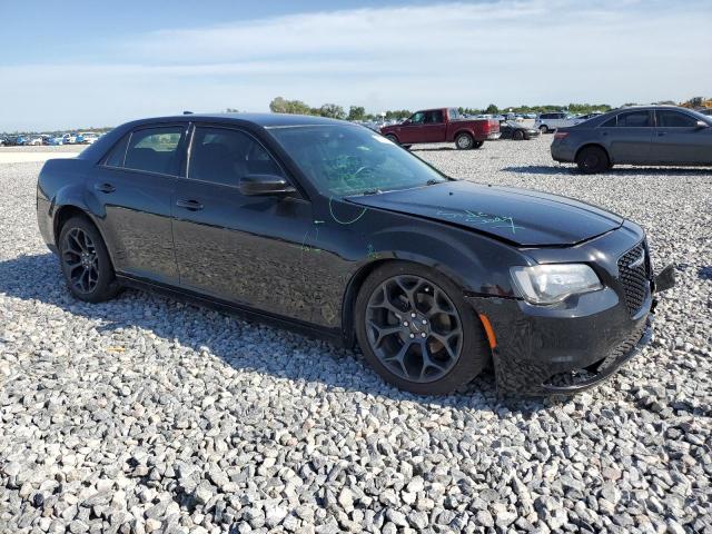  CHRYSLER 300 2019 Черный