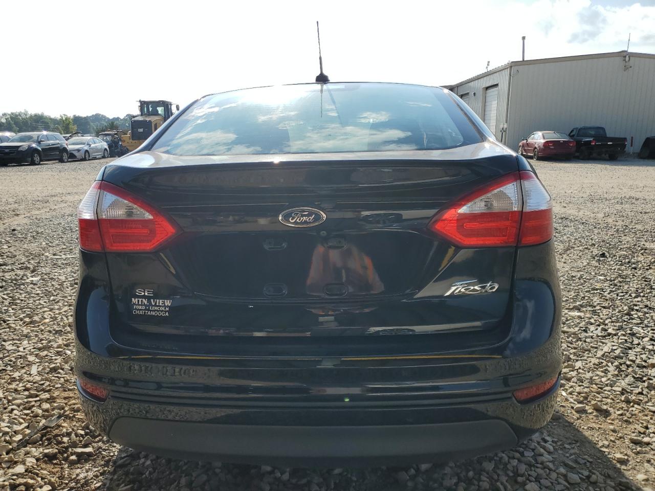 2018 Ford Fiesta Se VIN: 3FADP4BJ8JM138206 Lot: 64818605