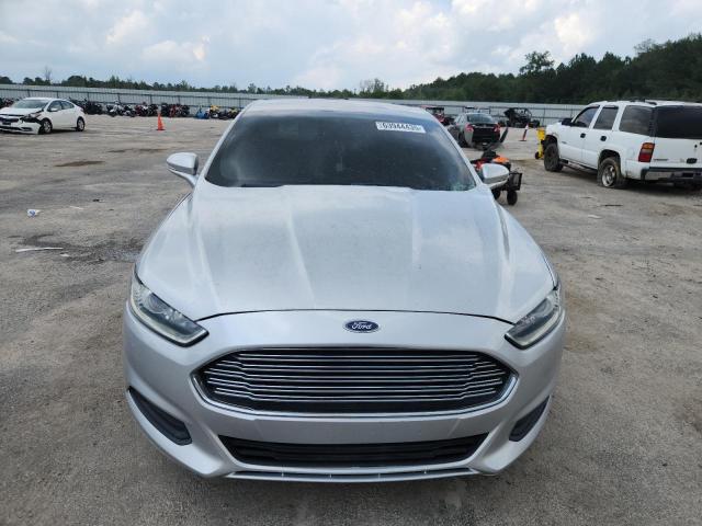  FORD FUSION 2016 Srebrny