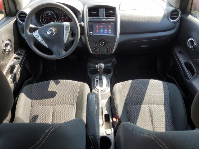  NISSAN VERSA 2019 Czerwony