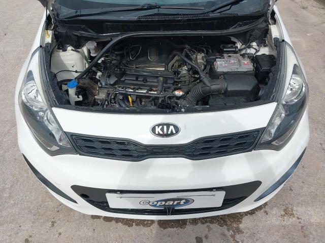 2013 KIA RIO 1