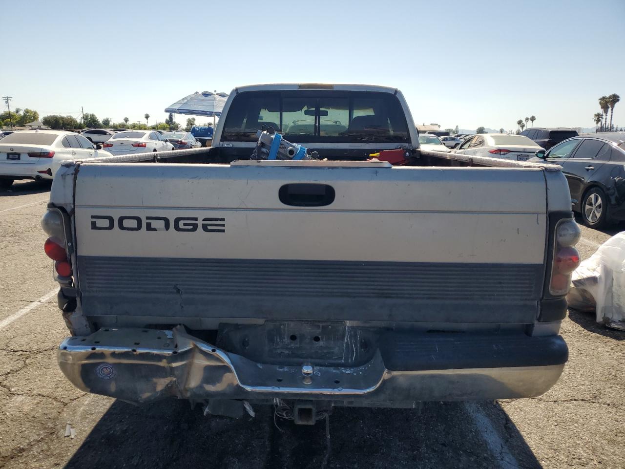 1998 Dodge Ram 1500 VIN: 1B7HC13Z2WJ126387 Lot: 63281275