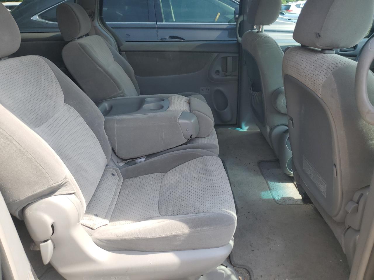 2007 Toyota Sienna Ce VIN: 5TDZK23CX7S070325 Lot: 69914435