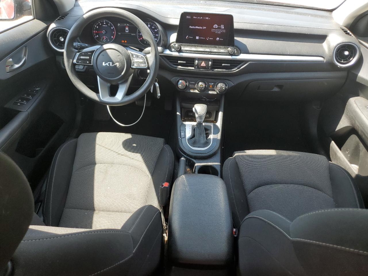 2023 Kia Forte Lx VIN: 3KPF24AD0PE555710 Lot: 87191335