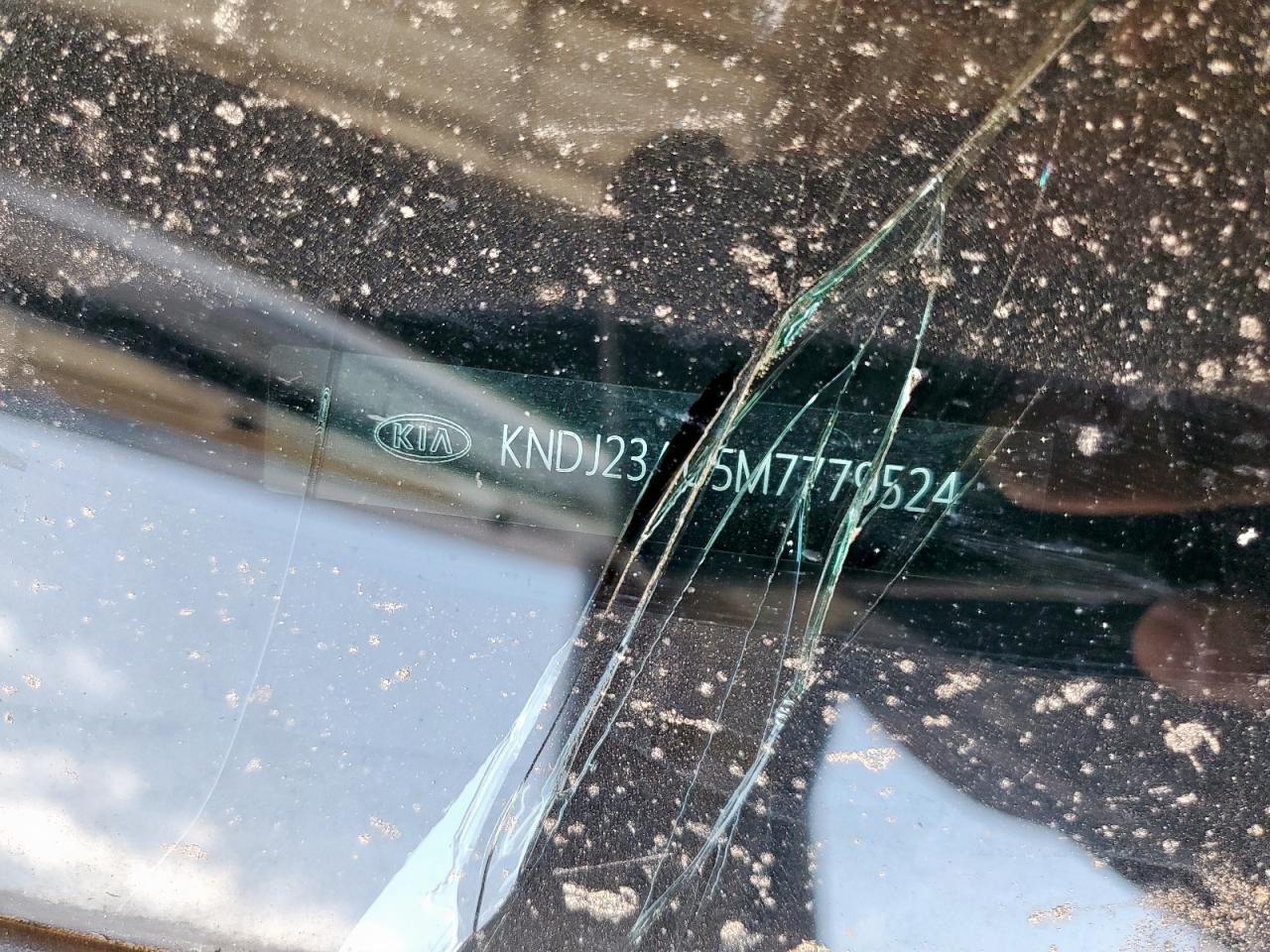 kndj23au5m7779524 KNDJ23AU5M7779524 2021 Kia Soul Lx