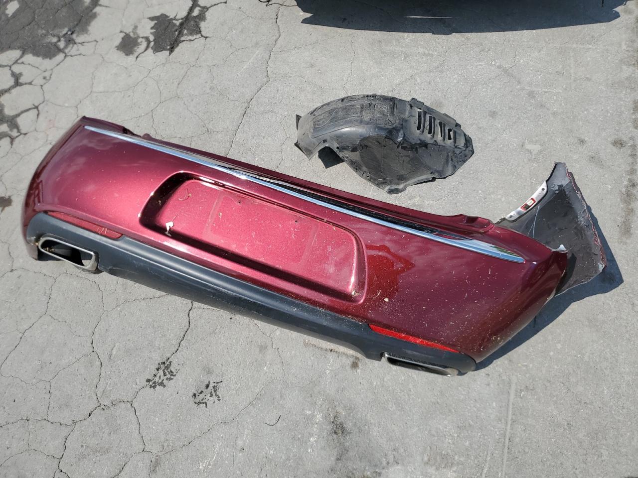 2019 Chrysler 300 S VIN: 2C3CCABG6KH624795 Lot: 65776885