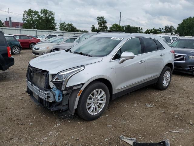  CADILLAC XT5 2018 Srebrny