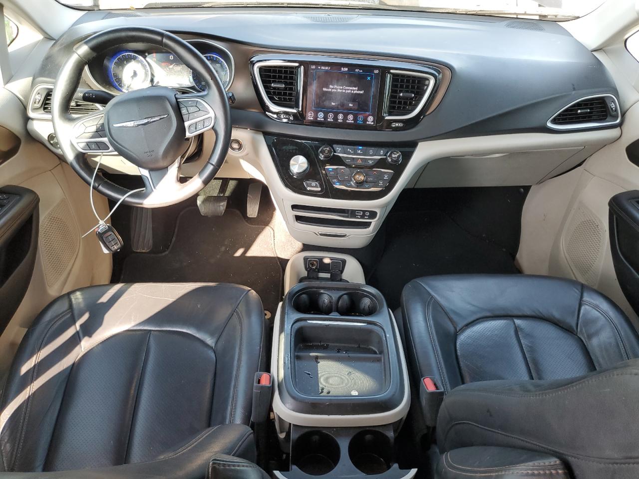 2018 Chrysler Pacifica Touring L VIN: 2C4RC1BG0JR113906 Lot: 65578025