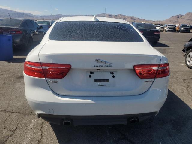 Седаны JAGUAR XE 2017 Белы
