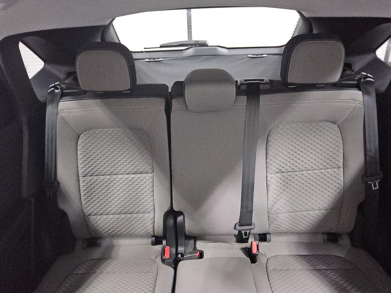 2022 Ford Escape Se VIN: 1FMCU9BZ8NUA61450 Lot: 64130385