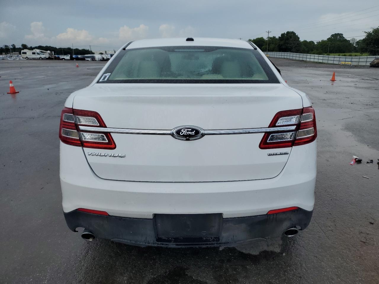 2018 Ford Taurus Se VIN: 1FAHP2D8XJG135382 Lot: 62315055