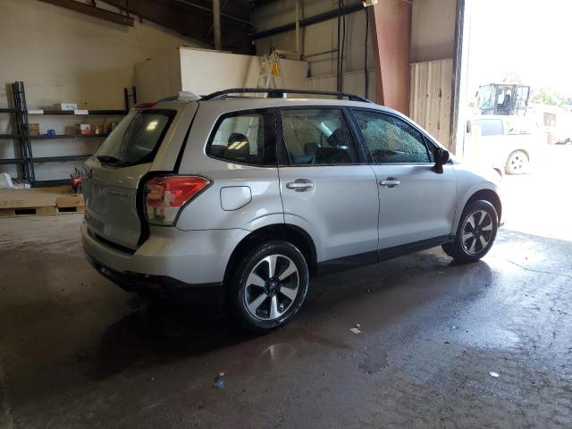  SUBARU FORESTER 2018 Silver