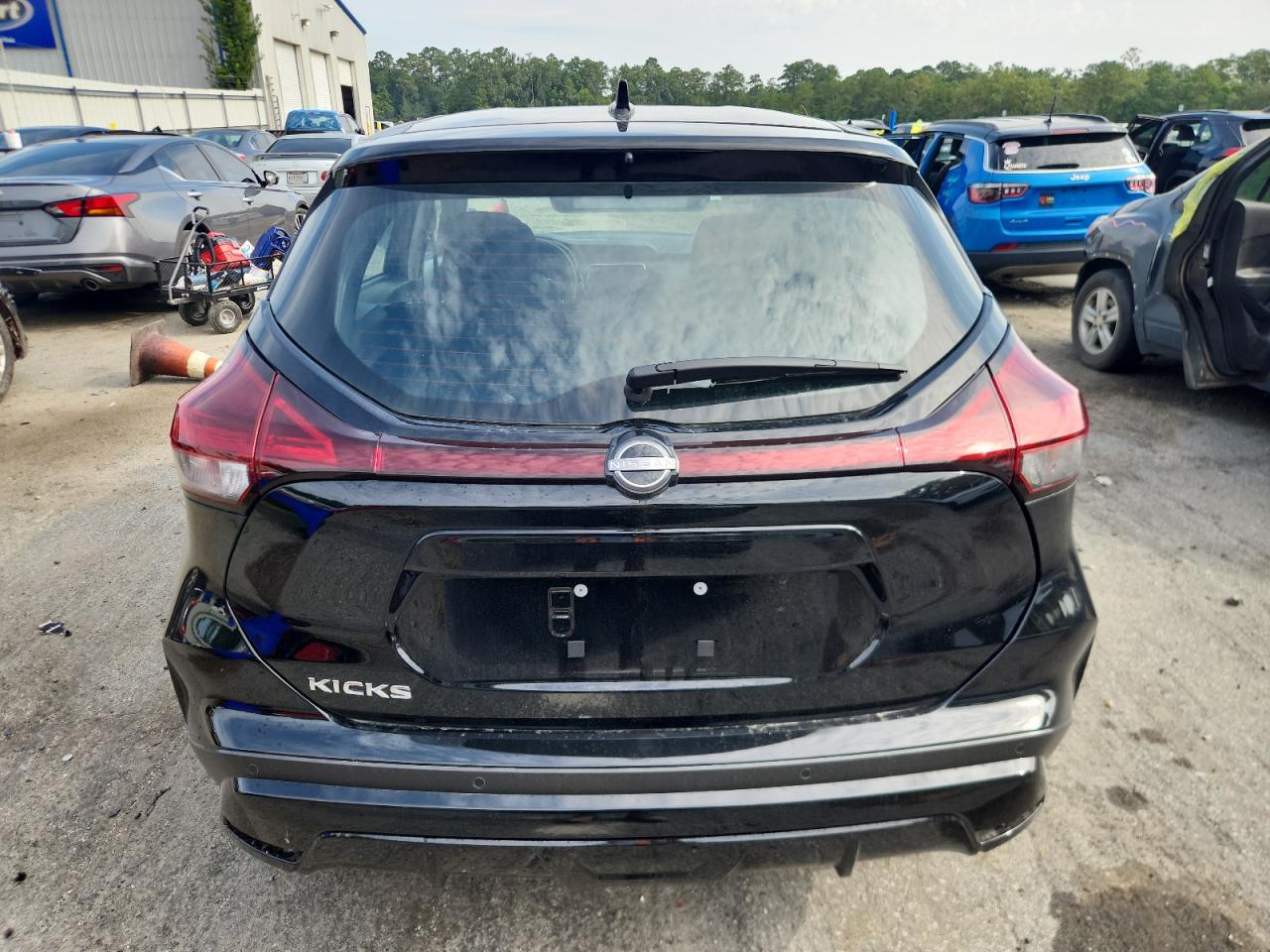 2025 Nissan Kicks Play S VIN: 3N1CP5BV6SL477555 Lot: 63667565