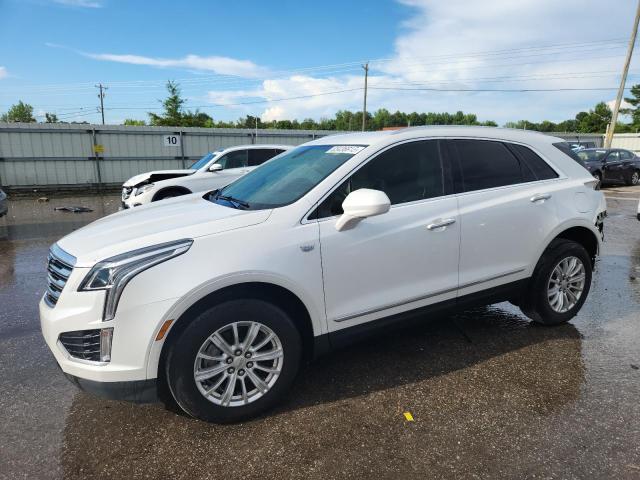  CADILLAC XT5 2017 White