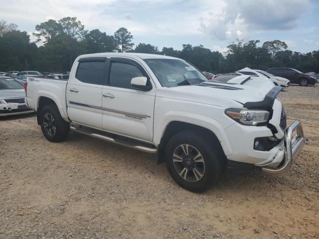  TOYOTA TACOMA 2018 Белы