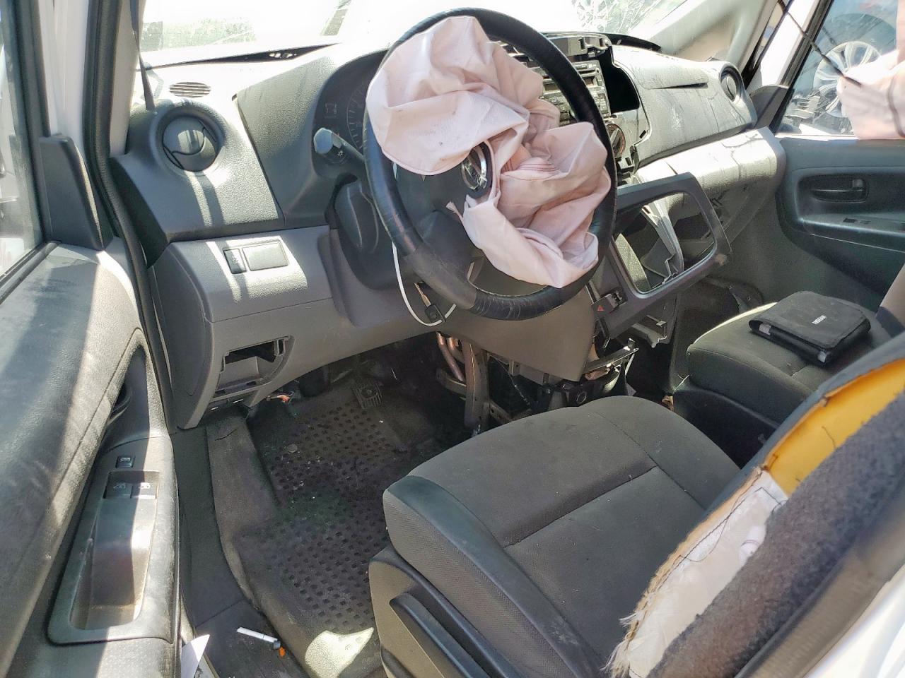 2015 Nissan Nv200 2.5S VIN: 3N6CM0KN4FK735332 Lot: 66155185