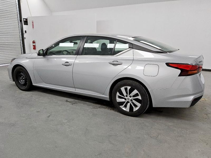  NISSAN ALTIMA 2023 Srebrny