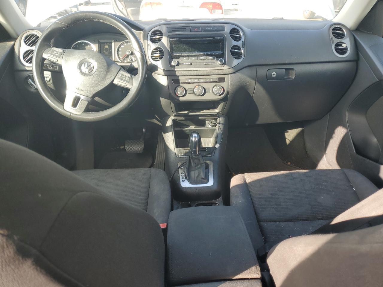 2013 Volkswagen Tiguan S VIN: WVGAV7AX1DW537999 Lot: 58522505