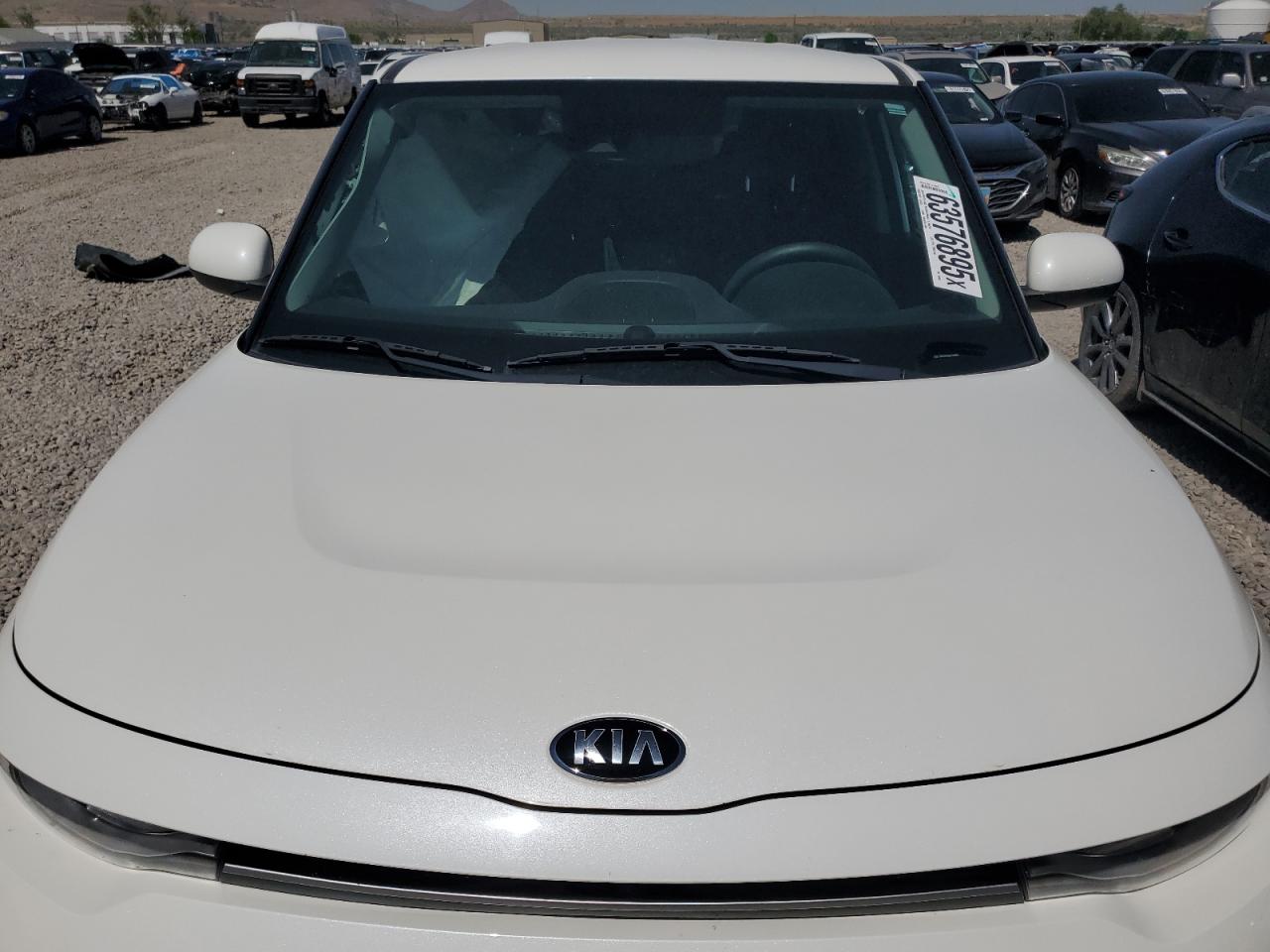 2020 Kia Soul Lx VIN: KNDJ23AU3L7704688 Lot: 63576895