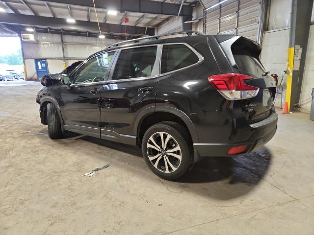  SUBARU FORESTER 2022 Black