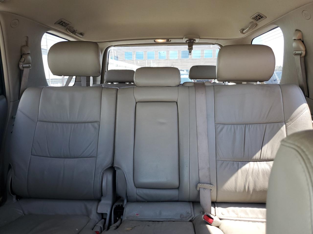 2005 Toyota Sequoia Limited VIN: 5TDBT48A85S242415 Lot: 64496885