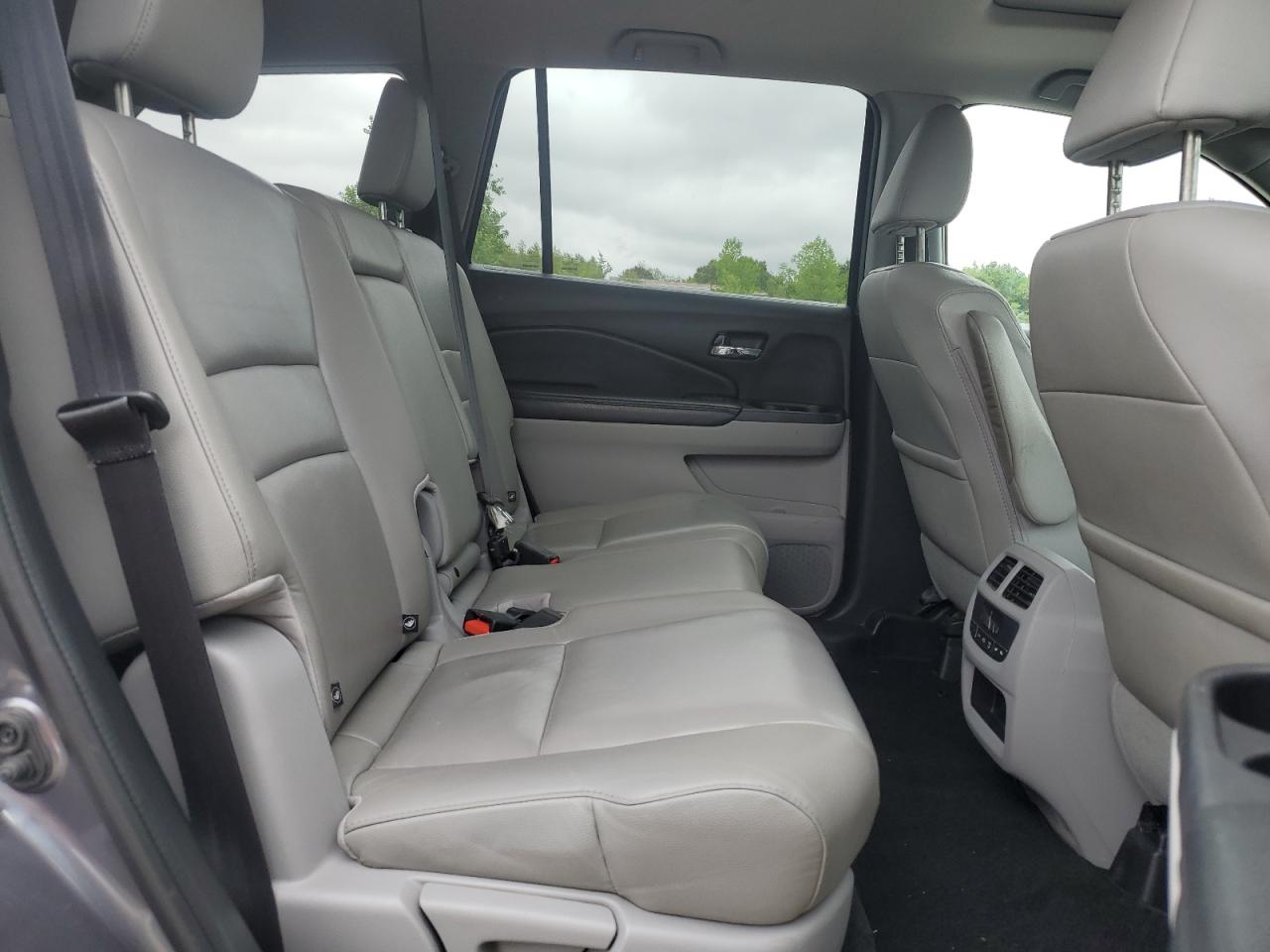 2016 Honda Pilot Exl VIN: 5FNYF6H58GB024322 Lot: 64452025