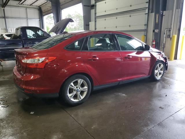  FORD FOCUS 2014 Красный
