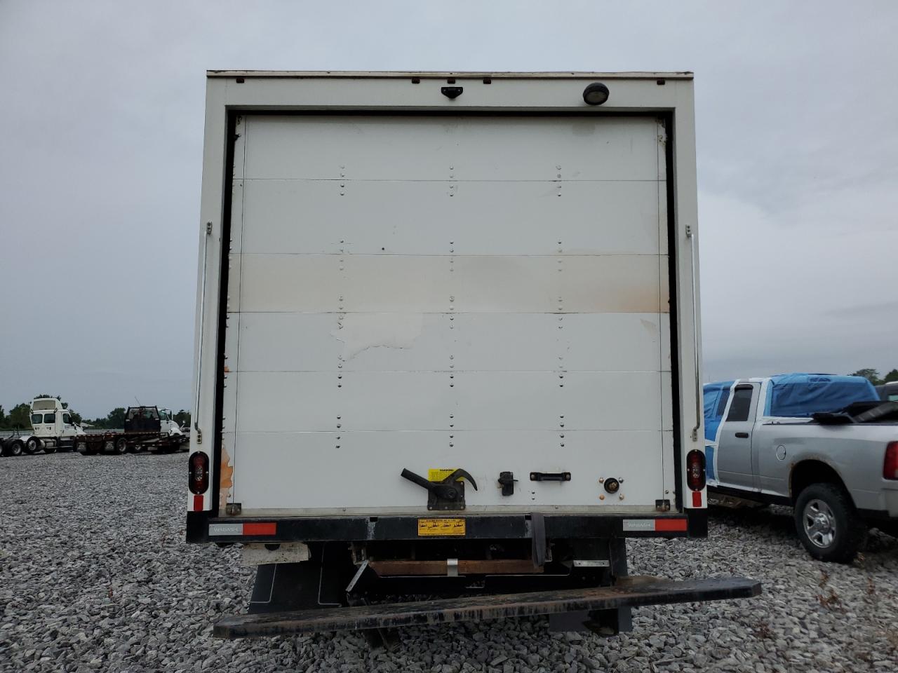 2024 GMC Savana Cutaway G3500 VIN: 7GZ37TC73RN010852 Lot: 62540535