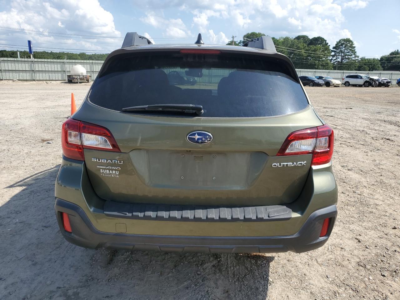 2019 Subaru Outback 2.5I Premium VIN: 4S4BSAHC3K3380343 Lot: 65272935