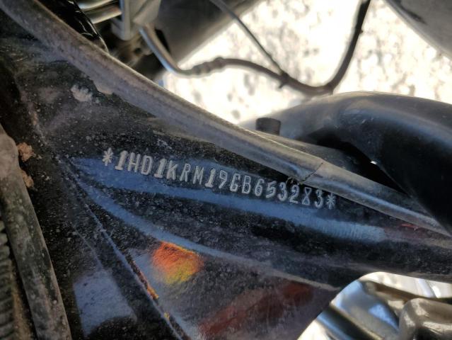 undisplay HARLEY-DAVIDSON FL 2016 Чорний