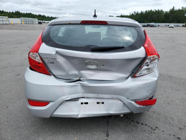  HYUNDAI ACCENT 2017 Srebrny