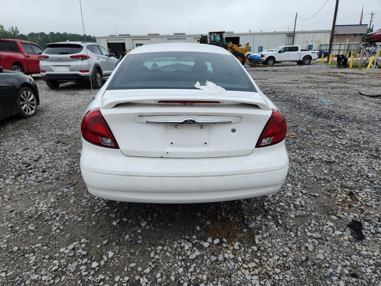 2003 Ford Taurus Se VIN: 1FAFP53UX3A205914 Lot: 63215665