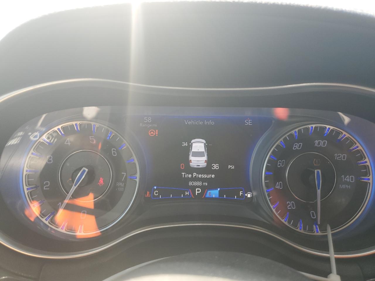 2018 Chrysler 300 Limited VIN: 2C3CCAEG6JH263952 Lot: 64142595