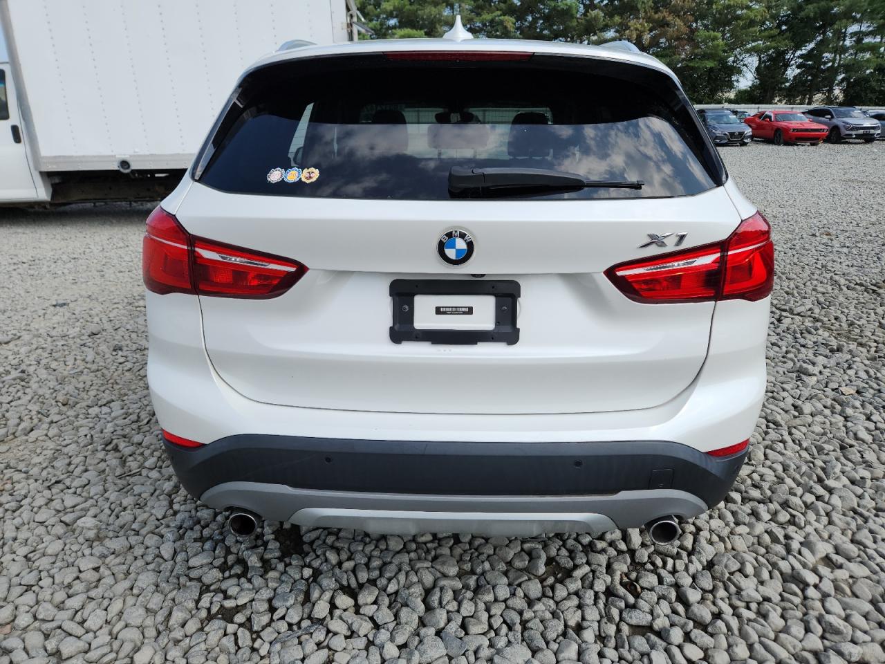 2018 BMW X1 xDrive28I VIN: WBXHT3C30J5K28797 Lot: 65121475