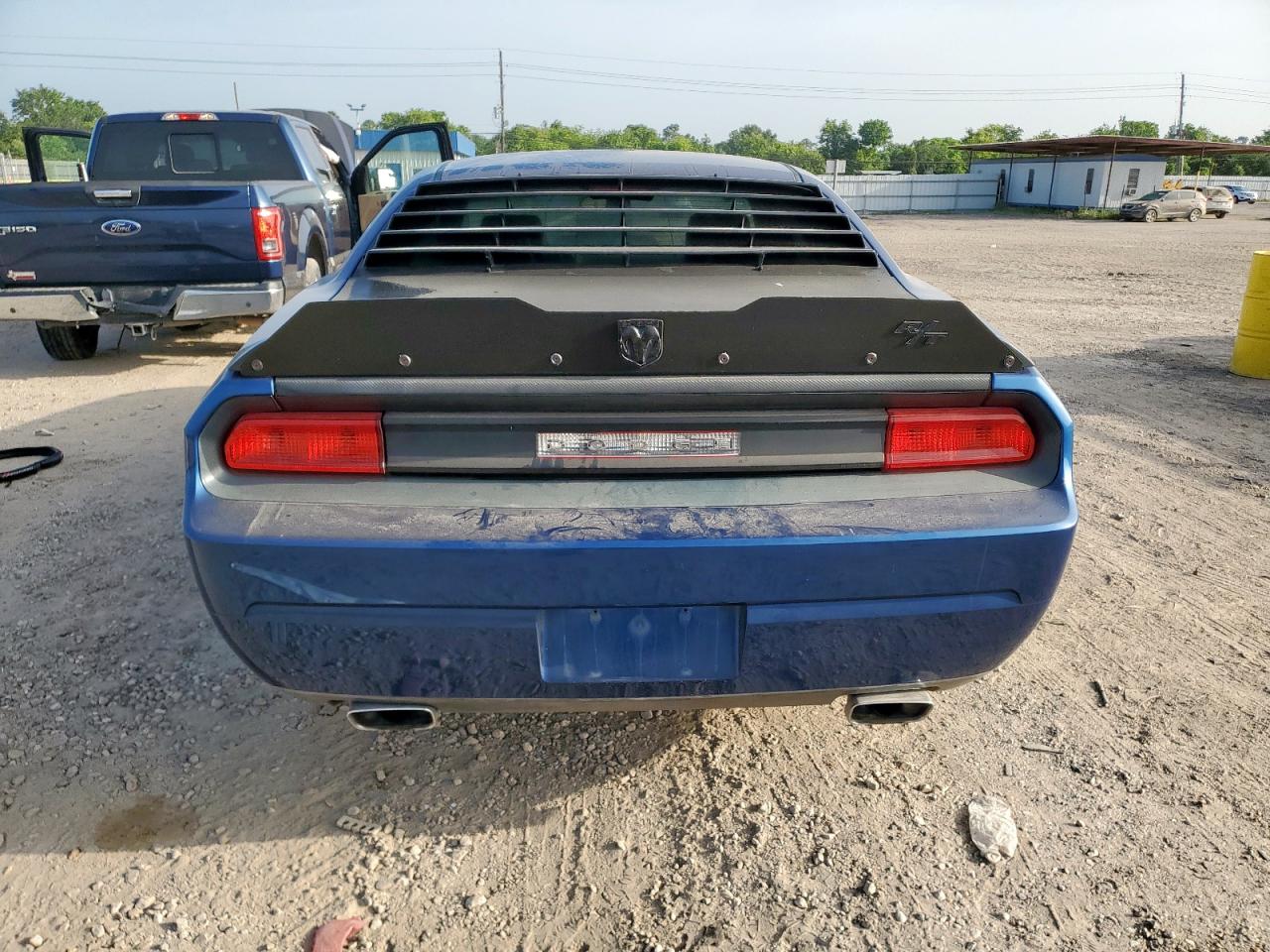 2009 Dodge Challenger R/T VIN: 2B3LJ54T79H562967 Lot: 63119005
