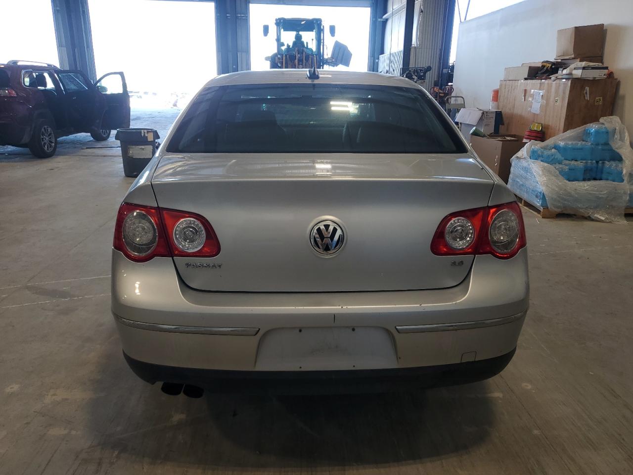 2006 Volkswagen Passat 3.6L Sport VIN: WVWCU73C46P105110 Lot: 62768345
