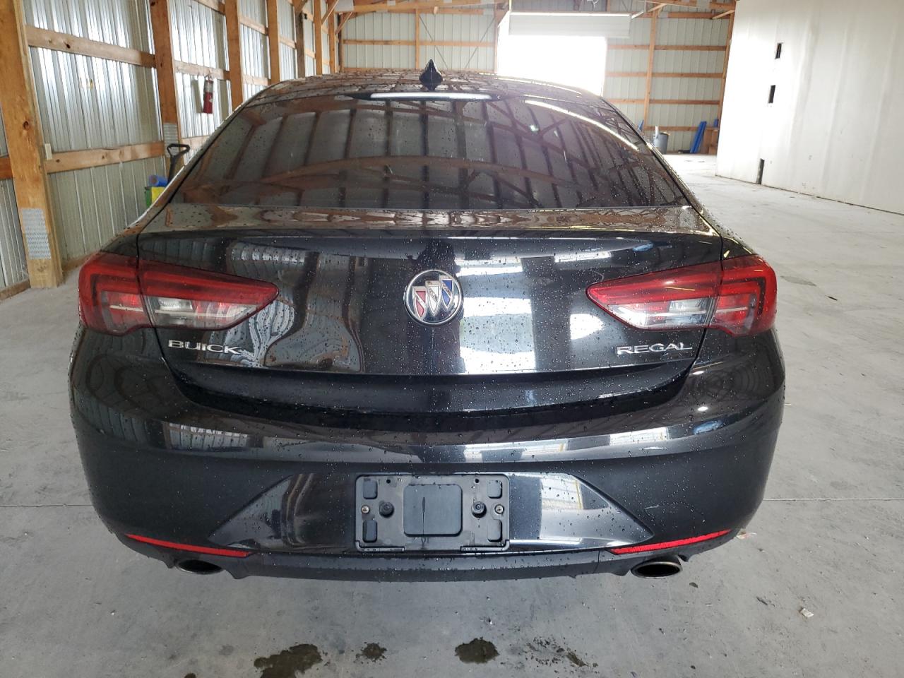 2018 Buick Regal Essence VIN: W04GP6SX3J1127208 Lot: 64626695