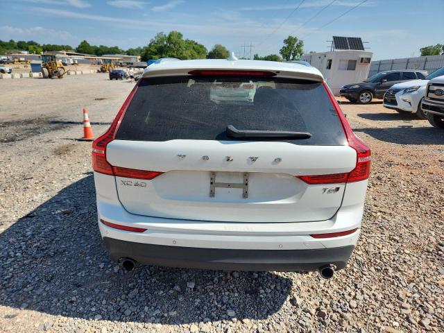  VOLVO XC60 2018 White